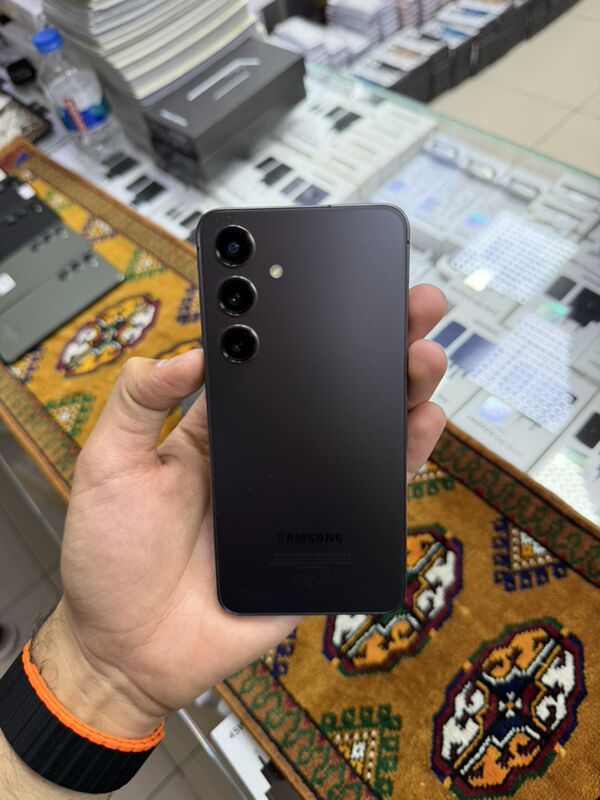 Samsung s24 8/128gb - Торговый центр "15 лет Независимости" - img 5