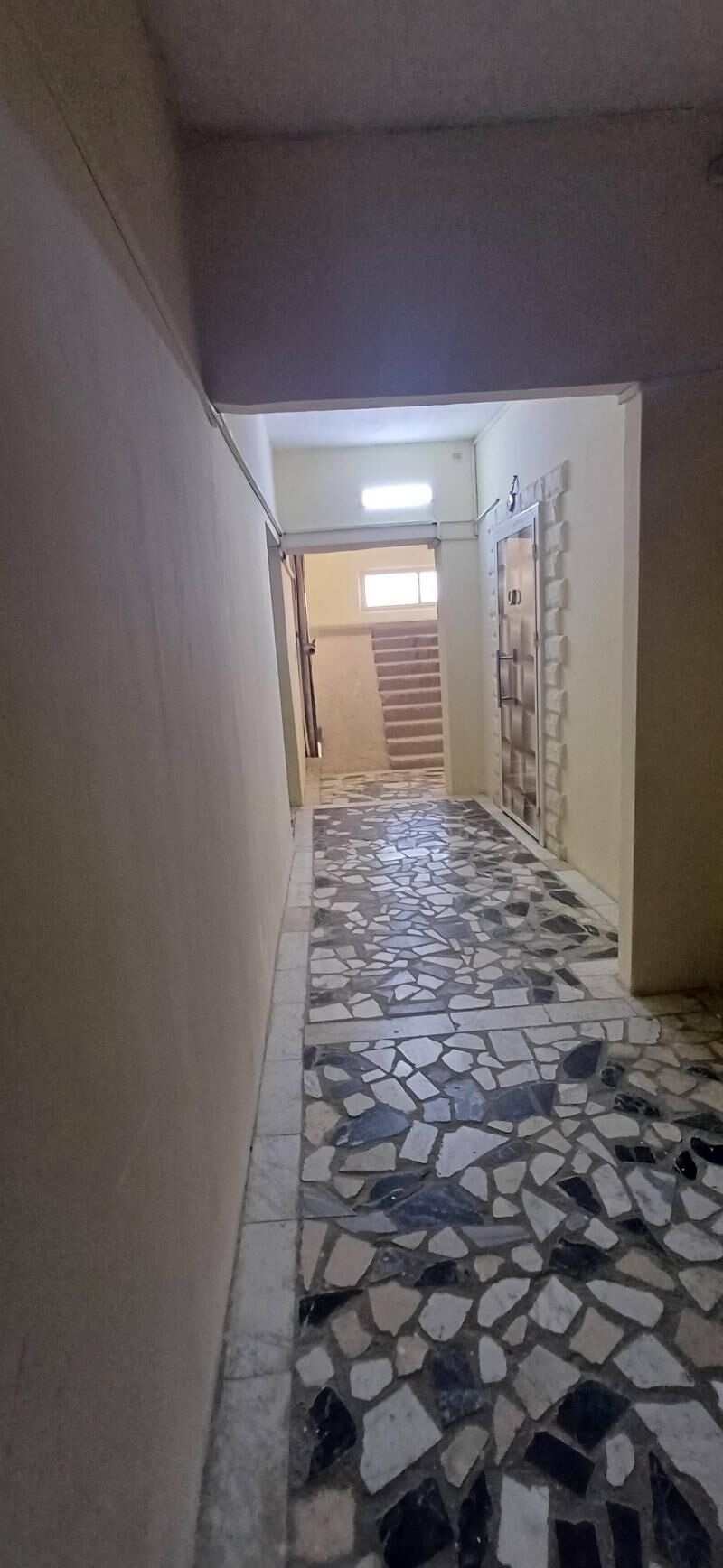 Eyesinden Pol elitka - ул. Туркменбаши шаёлы (Ленина) - img 2