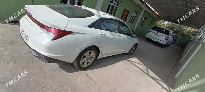 Hyundai Elantra 2022 - 240 000 TMT - Ашхабад - img 4