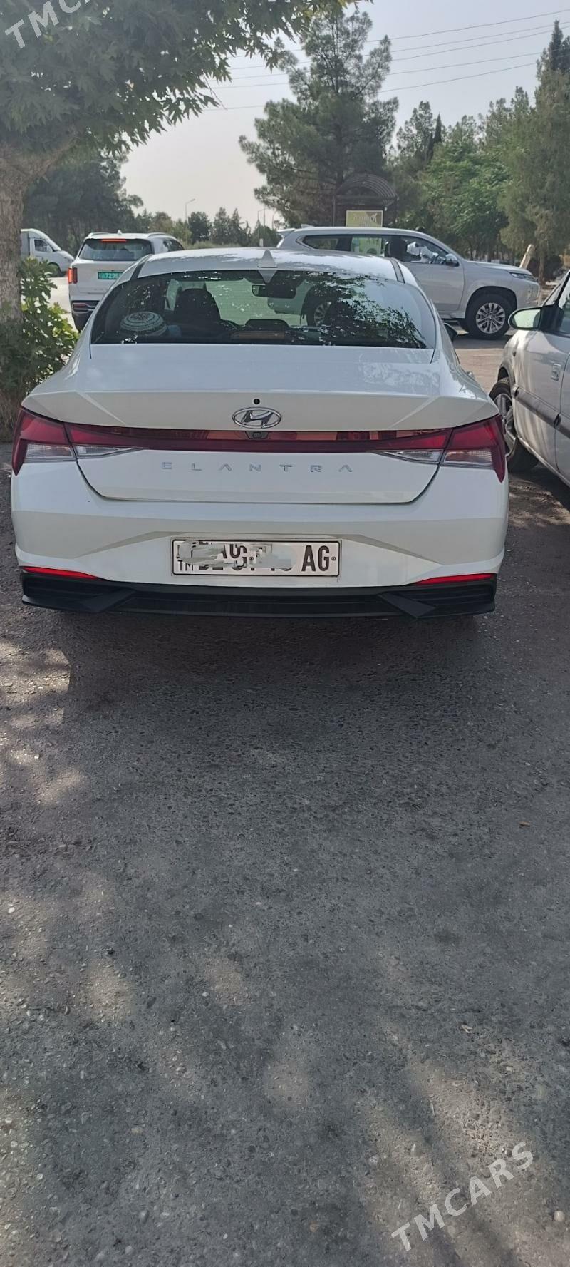 Hyundai Elantra 2022 - 240 000 TMT - Ашхабад - img 2