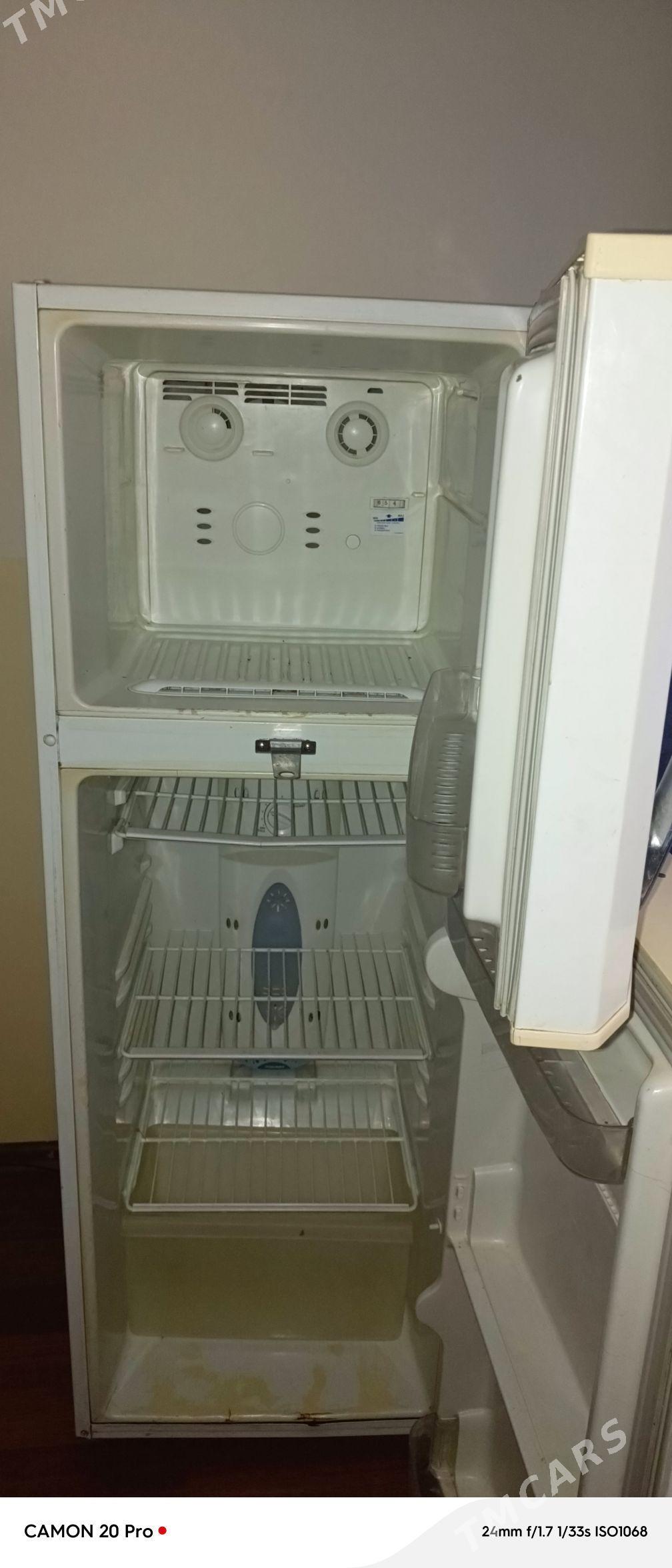 Продается холодильник - Büzmeýin GRES - img 2