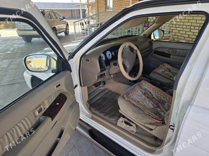Nissan Pathfinder 2000 - 135 000 TMT - Мары - img 7