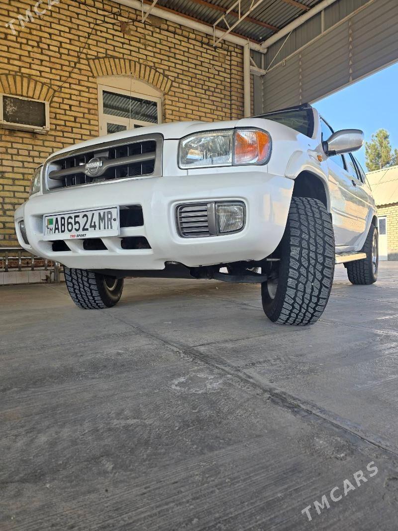 Nissan Pathfinder 2000 - 135 000 TMT - Мары - img 4