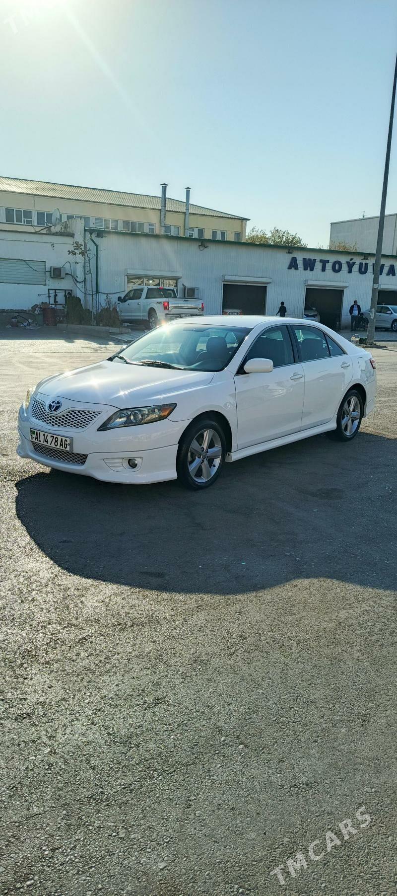 Toyota Camry 2010 - 220 000 TMT - Ашхабад - img 2