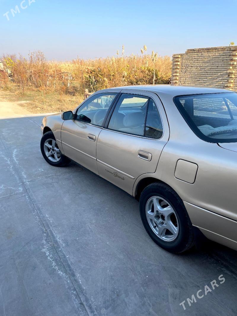 Toyota Camry 1996 - 78 000 TMT - Garabekewül - img 6