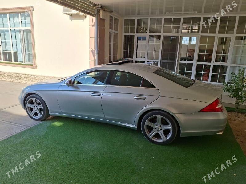 Mercedes-Benz CLS-Class 2008 - 240 000 TMT - Чоганлы - img 2