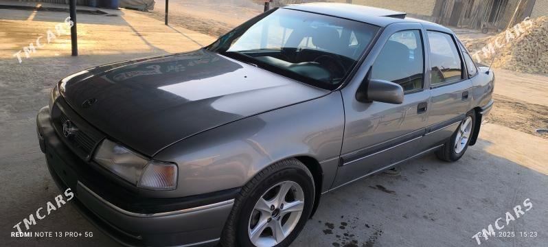 Opel Vectra 1989 - 45 000 TMT - Farap - img 1