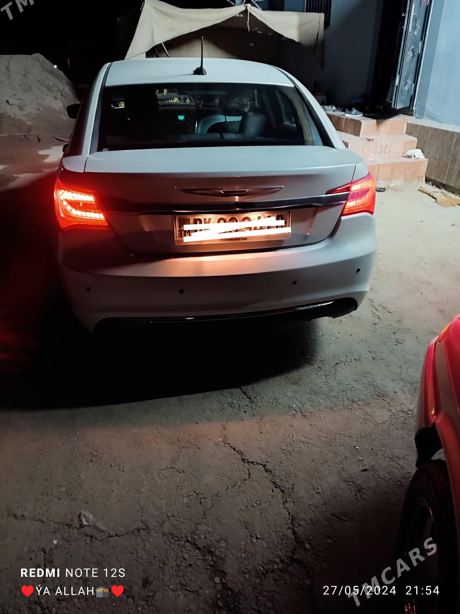 Chrysler 200 2012 - 500 000 TMT - Туркменабат - img 2