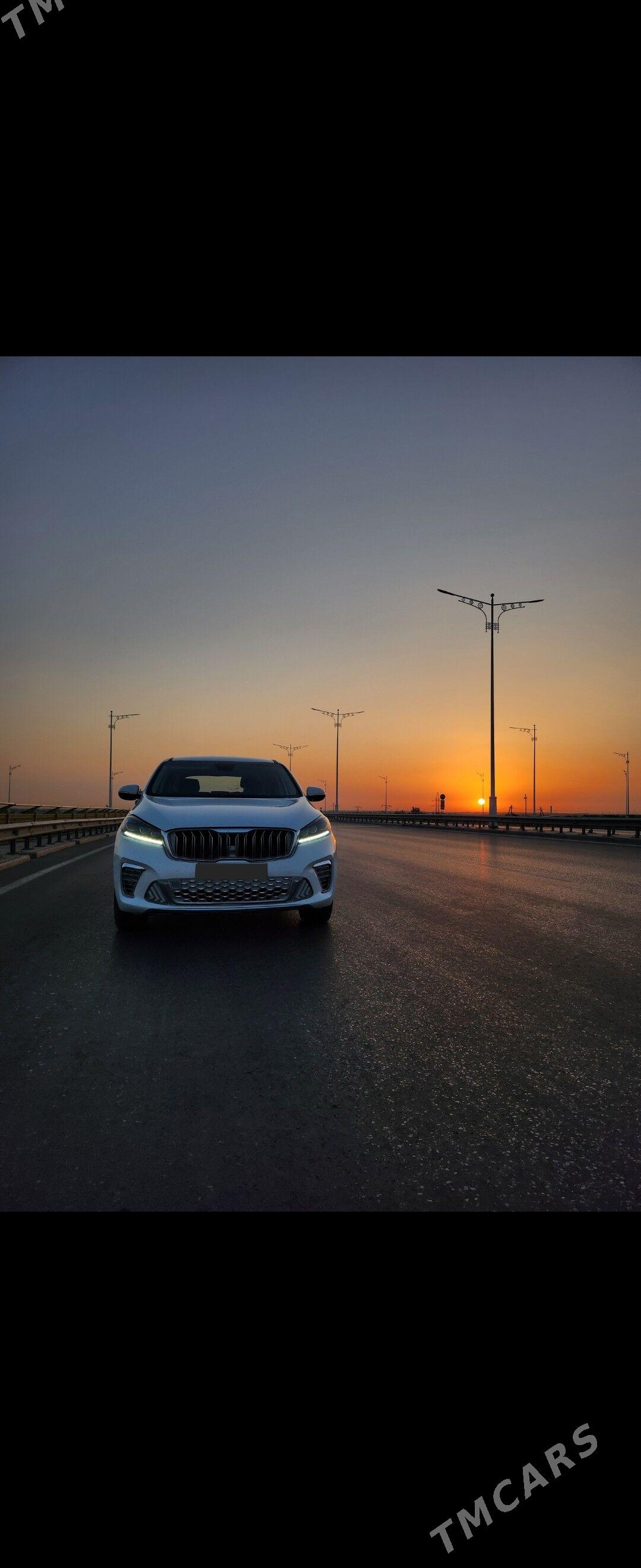 Kia Sorento 2019 - 290 000 TMT - 9 mkr - img 2