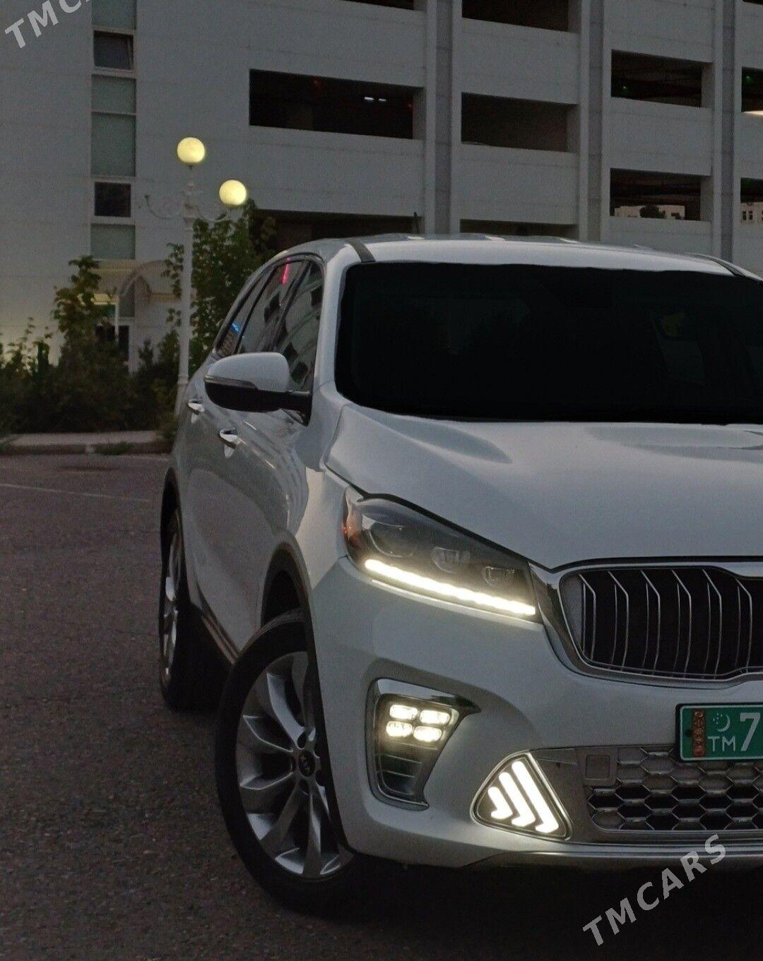 Kia Sorento 2019 - 290 000 TMT - 9 mkr - img 5