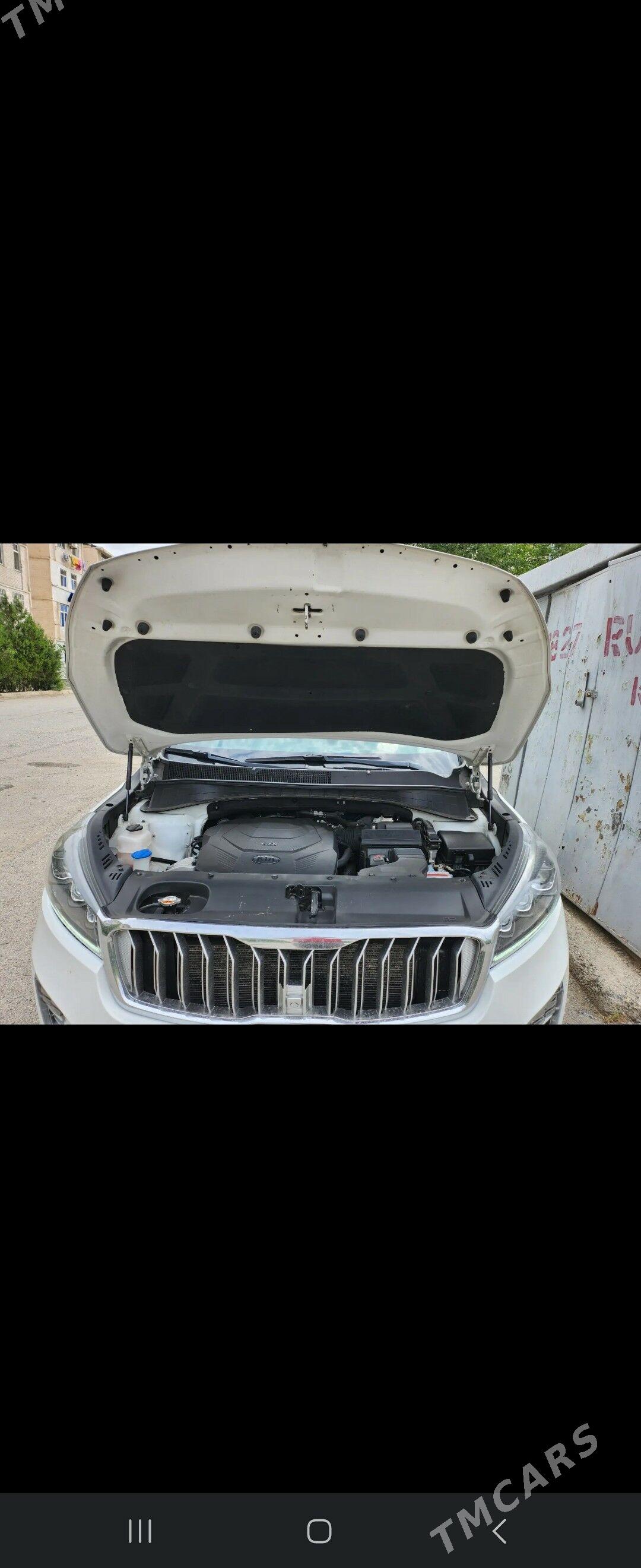 Kia Sorento 2019 - 290 000 TMT - 9 mkr - img 4