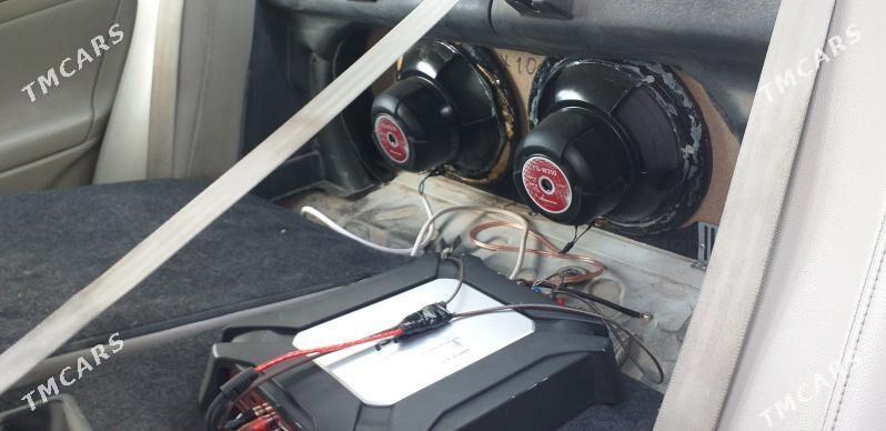 Toyota Camry 2010 - 195 000 TMT - Мары - img 10