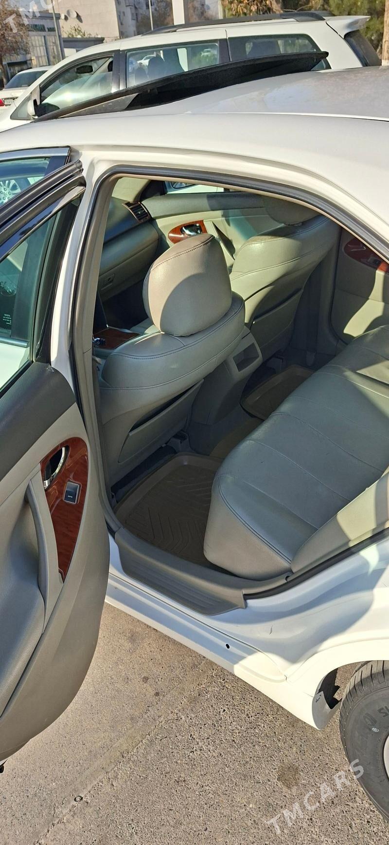 Toyota Camry 2010 - 195 000 TMT - Мары - img 5