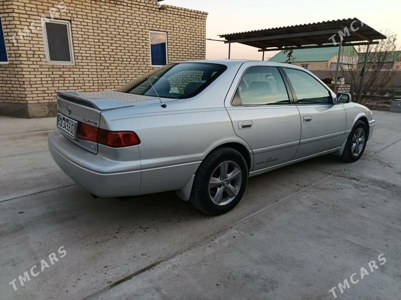 Toyota Camry 2000 - 160 000 TMT - Köneürgenç - img 6