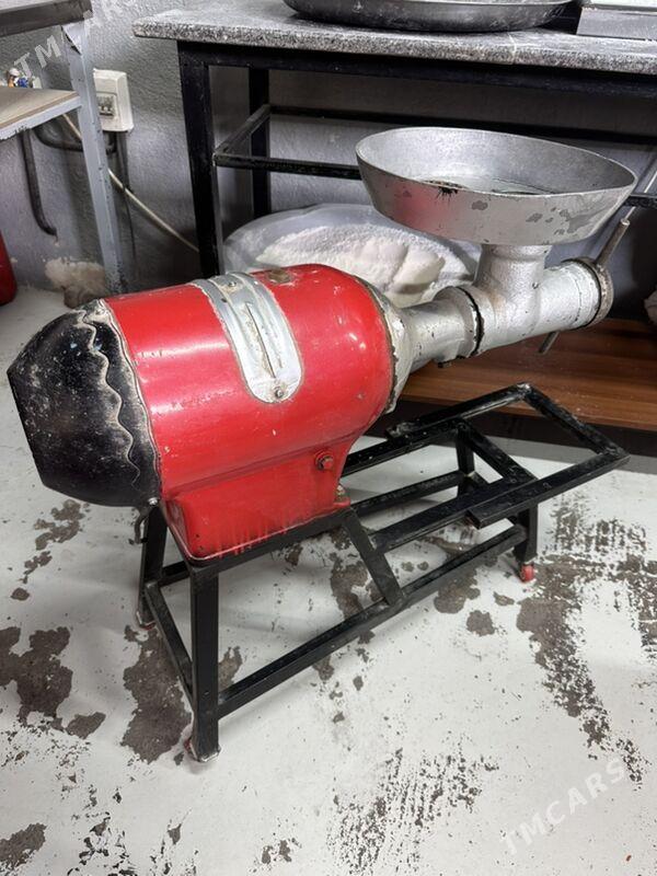 Et mashyn/Мясорубка - Бузмеин ГРЭС - img 4