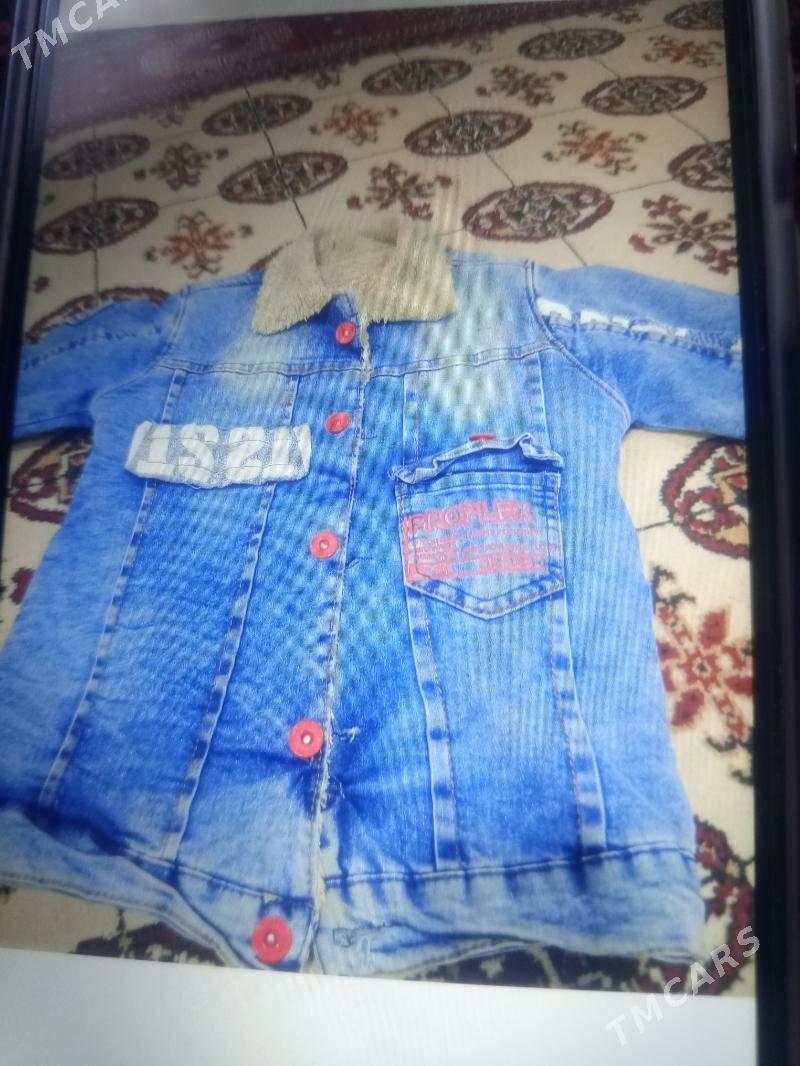 plaşotga  we  jeansy  kurtga. - Murgap - img 3