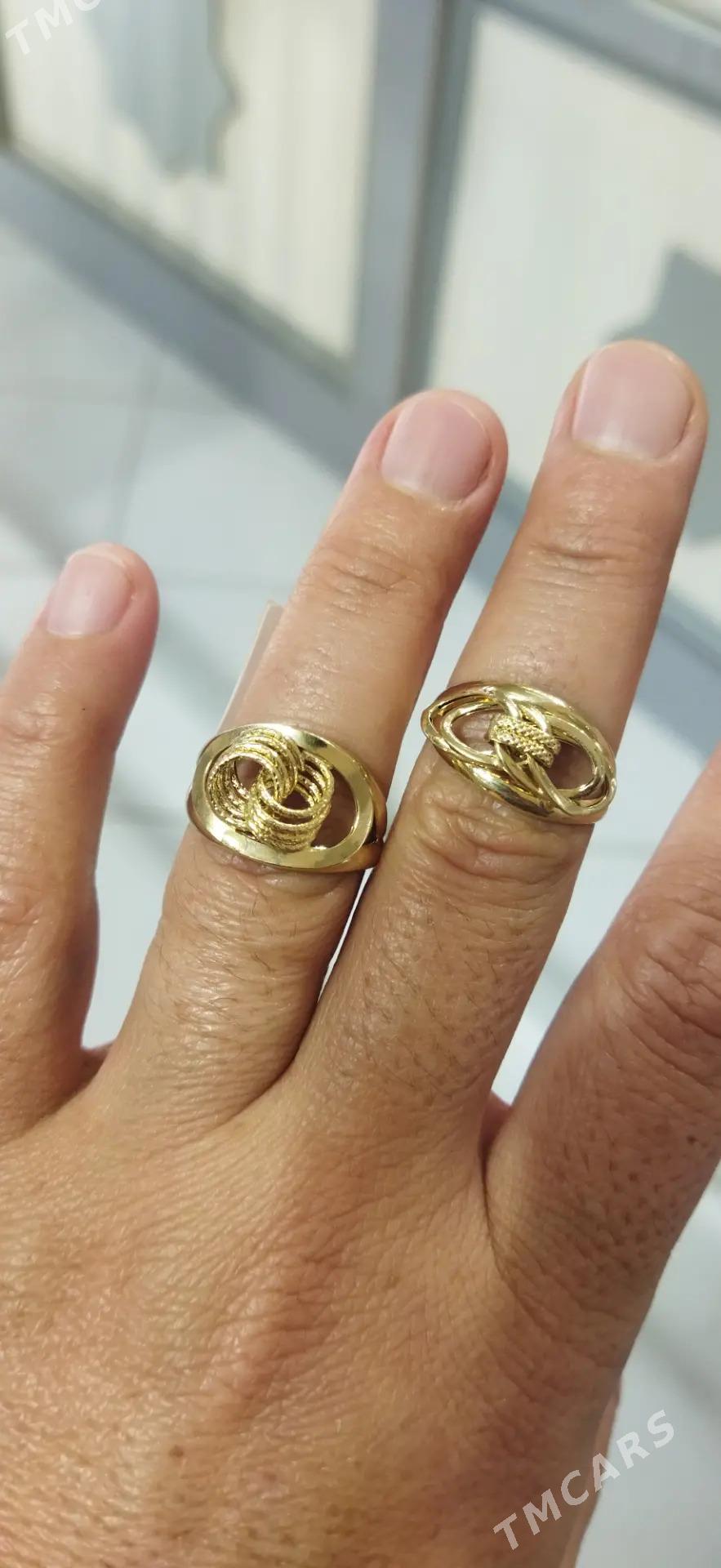 gyzyl yuzuk - Büzmeýin - img 1