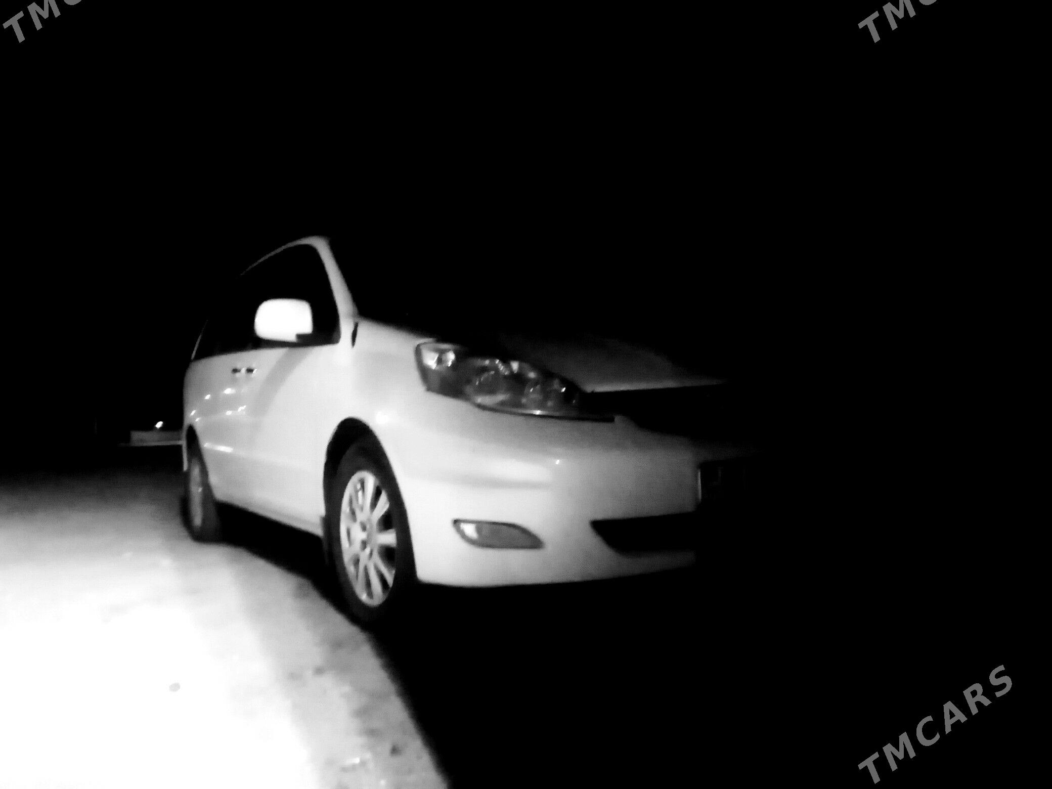 Toyota Sienna 2008 - 230 000 TMT - Эсенгулы - img 4