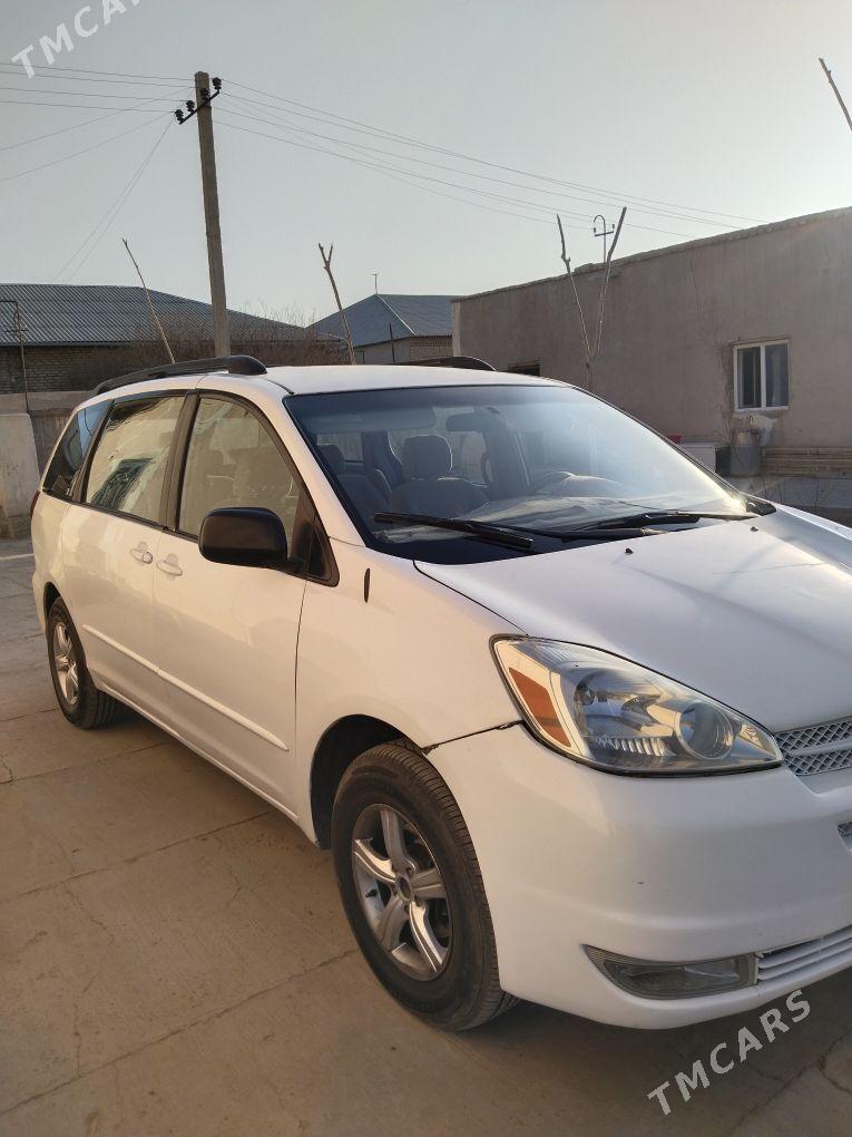 Toyota Sienna 2005 - 180 000 TMT - Daşoguz - img 5