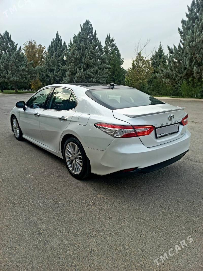 Toyota Camry 2019 - 405 000 TMT - Ашхабад - img 4