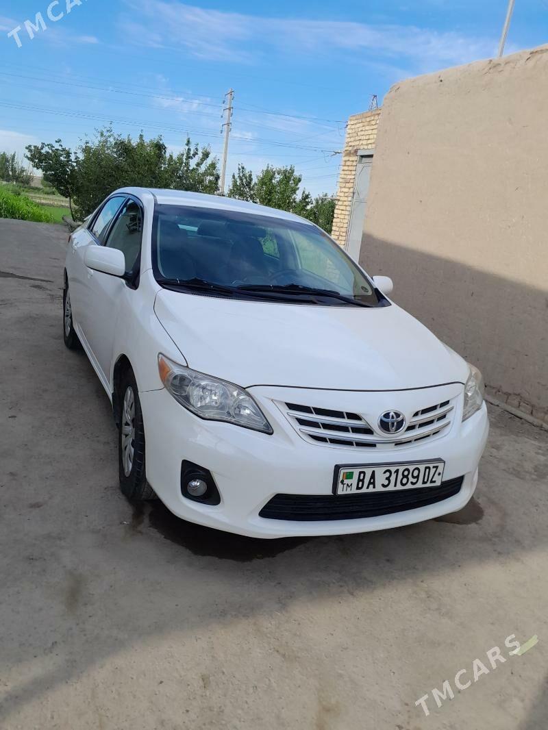 Toyota Corolla 2013 - 180 000 TMT - Дашогуз - img 2