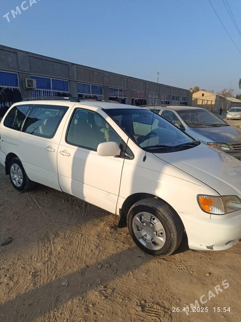 Toyota Sienna 2000 - 140 000 TMT - Халач - img 2