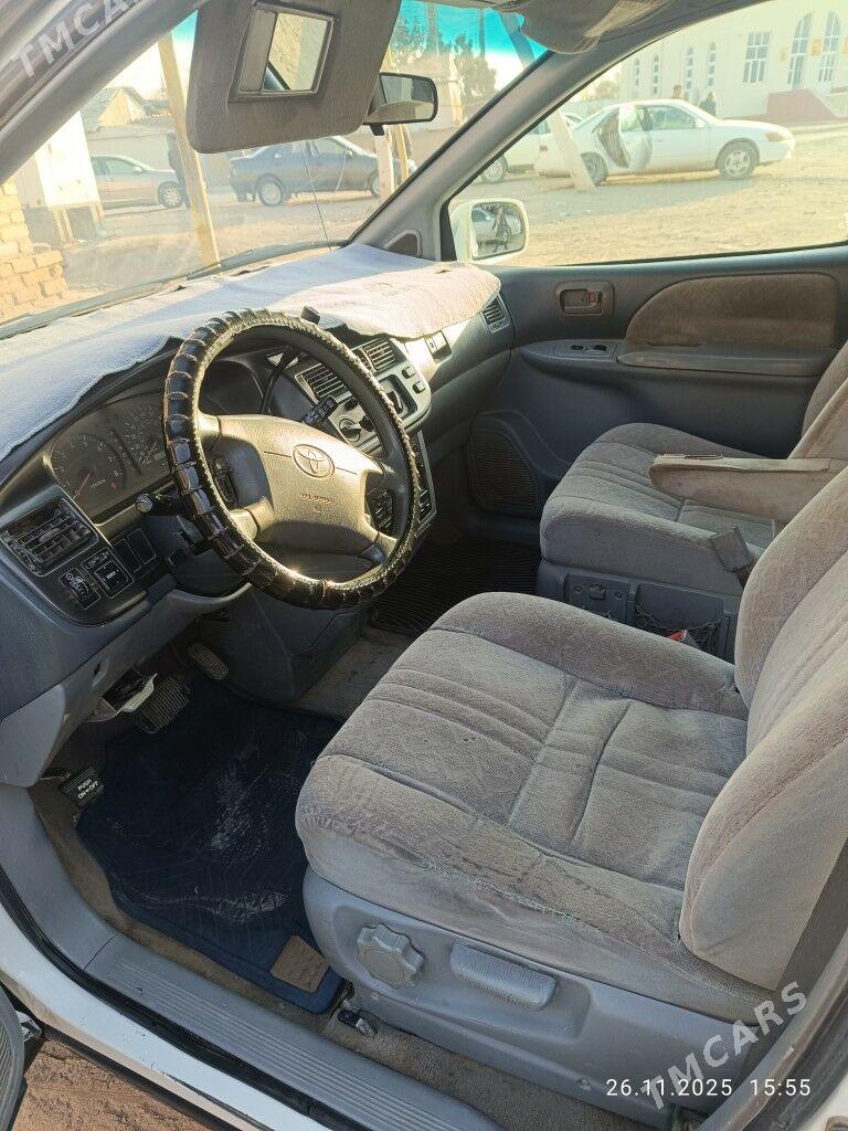 Toyota Sienna 2000 - 140 000 TMT - Халач - img 5
