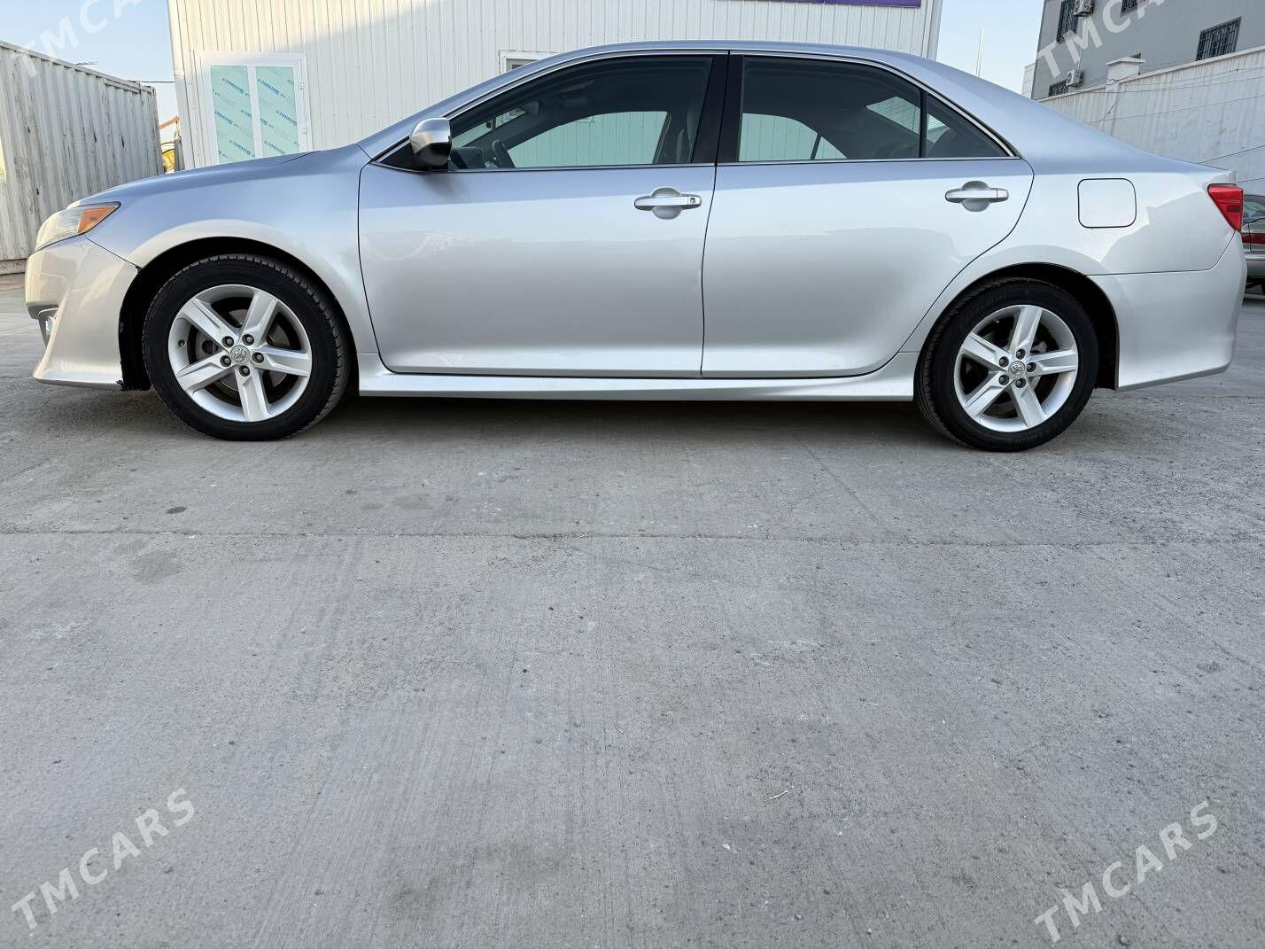Toyota Camry 2012 - 220 000 TMT - Мары - img 3