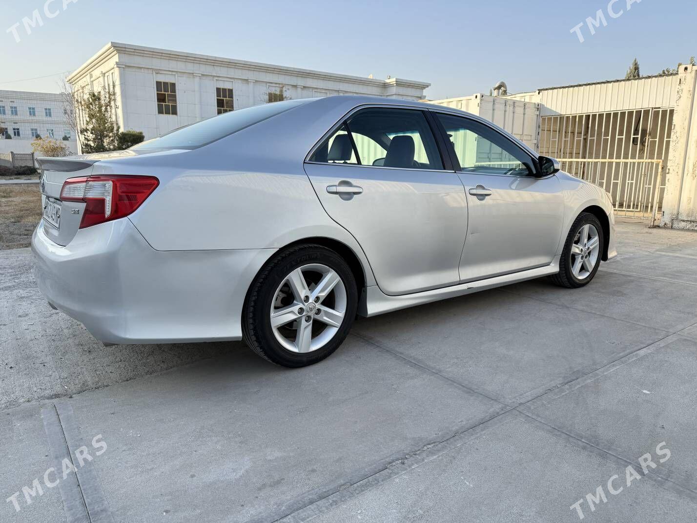 Toyota Camry 2012 - 220 000 TMT - Мары - img 4