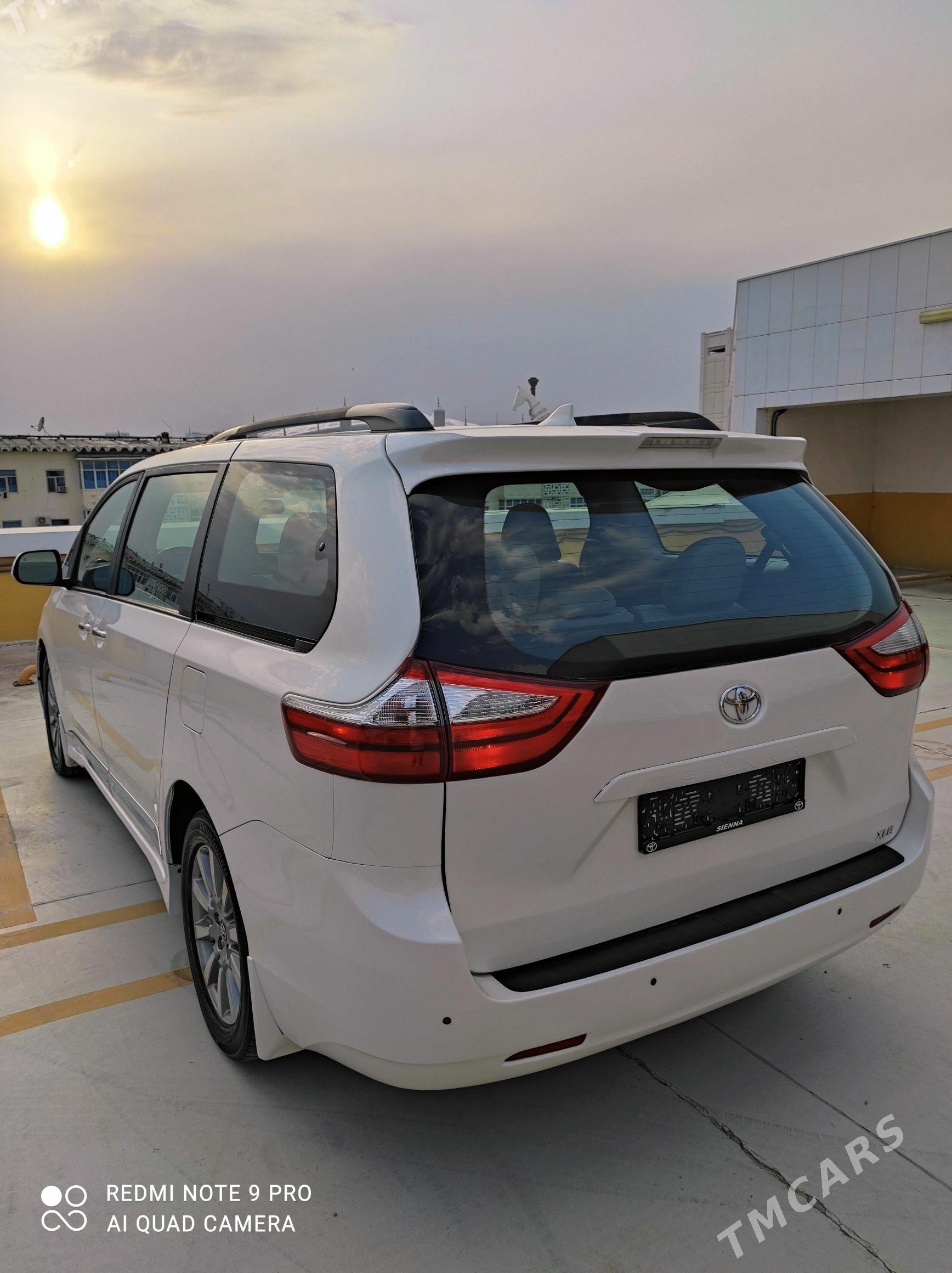 Toyota Sienna 2020 - 439 000 TMT - Мир 2 - img 5