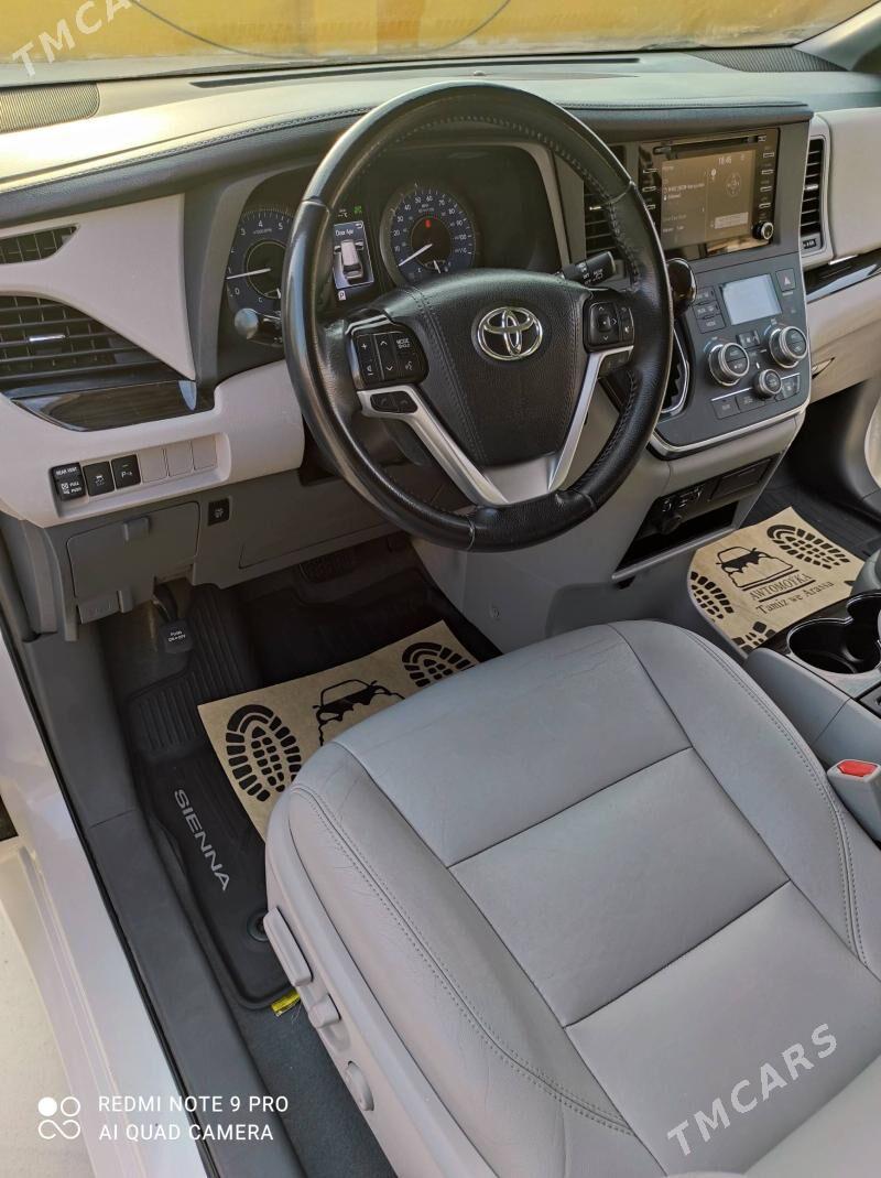 Toyota Sienna 2020 - 439 000 TMT - Мир 2 - img 10