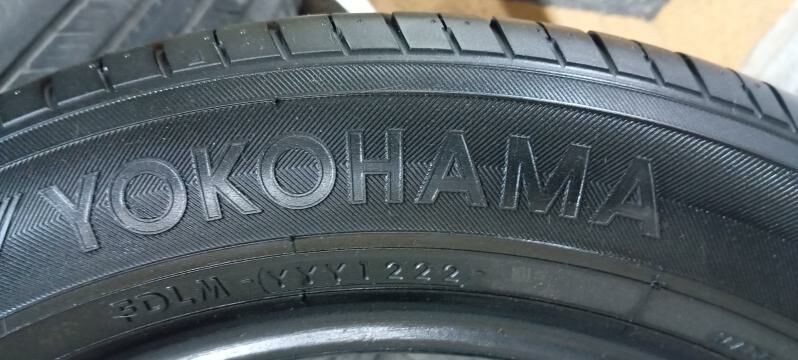215 55 17 YOKOHAMA 2 000 TMT - Гарадамак - img 4