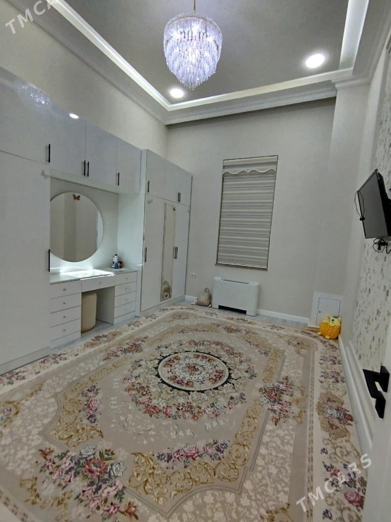 Moskovskiy Elitka - Moskowskiý köç. (10 ýyl abadançylyk şaýoly) - img 3