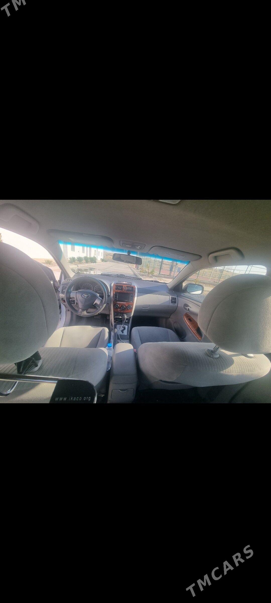 Toyota Corolla 2010 - 142 000 TMT - Büzmeýin - img 8