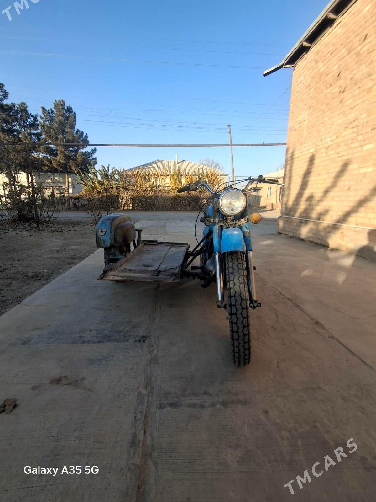 Iž Planeta 4 1992 - 7 000 TMT - Мургап - img 5