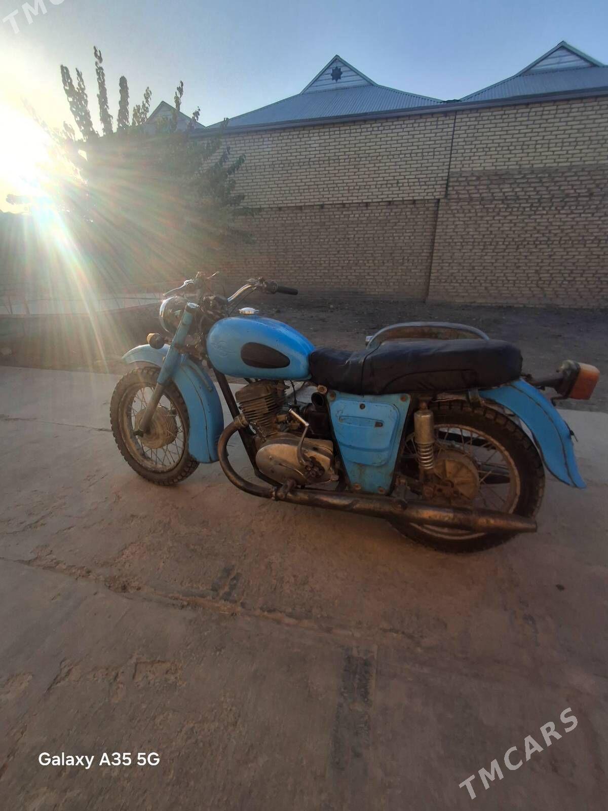 Iž Planeta 4 1992 - 7 000 TMT - Мургап - img 6