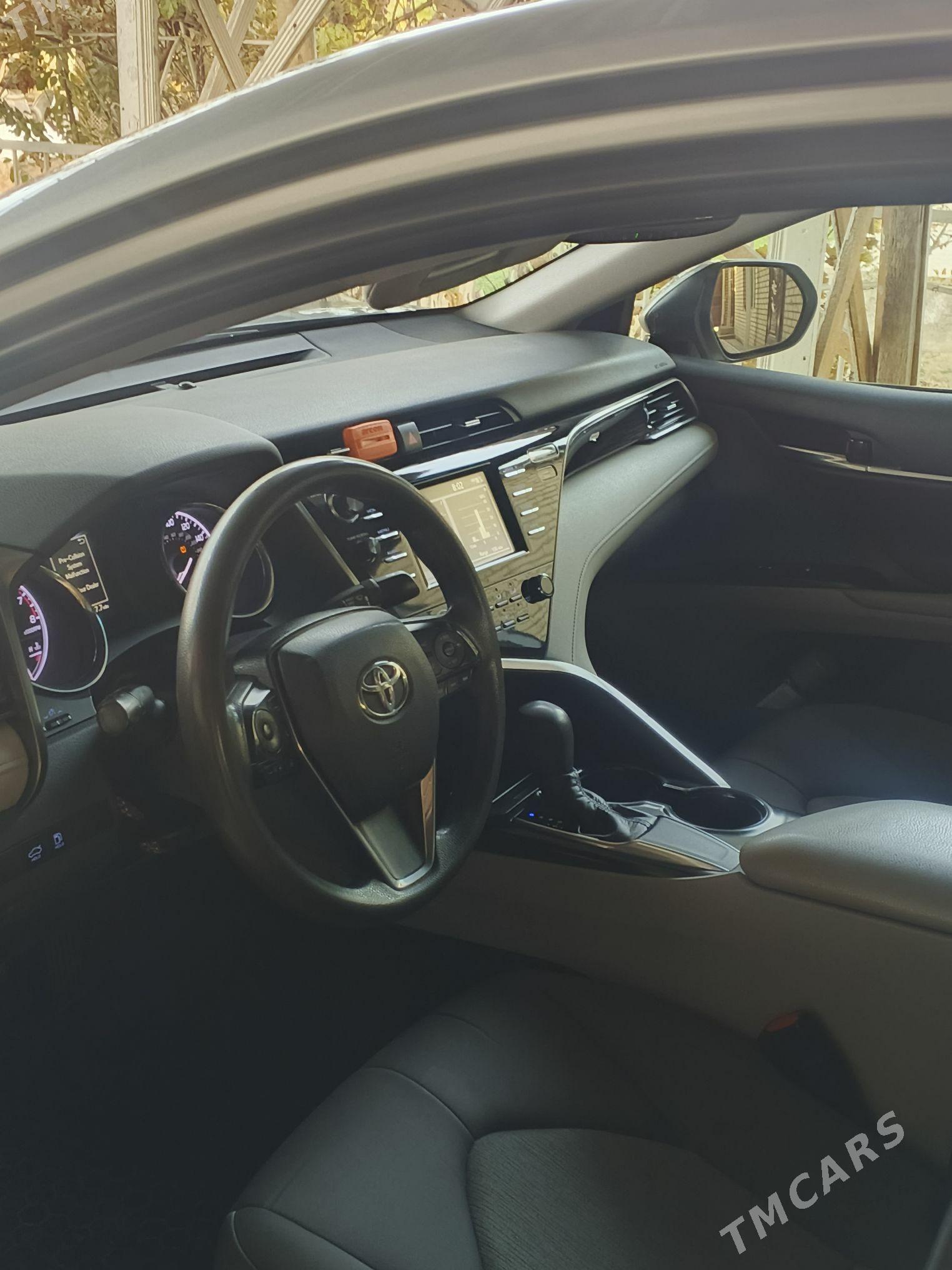 Toyota Camry 2020 - 285 000 TMT - Мары - img 5
