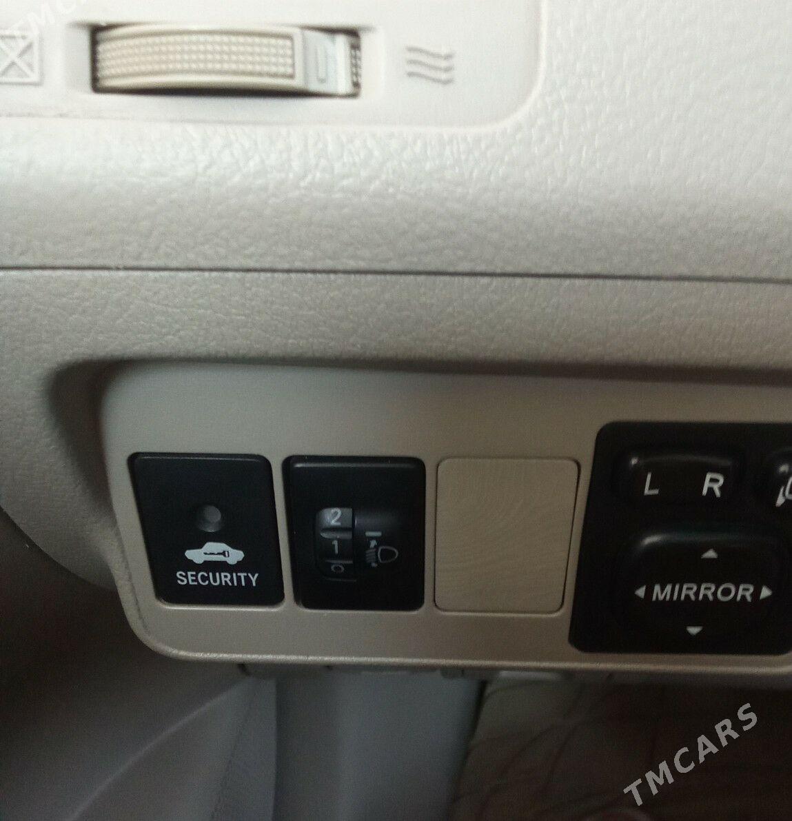 Toyota Corolla 2010 - 185 000 TMT - Aşgabat - img 6