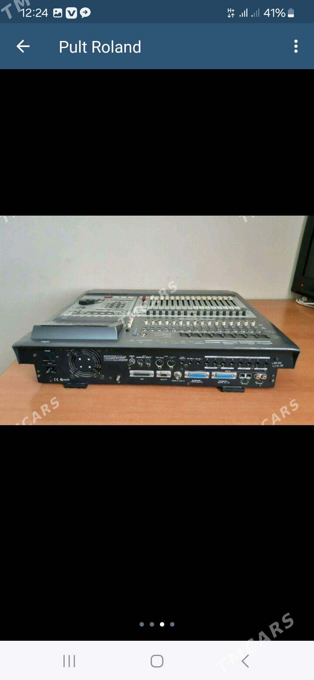 Pult Roland - Arkadag - img 2