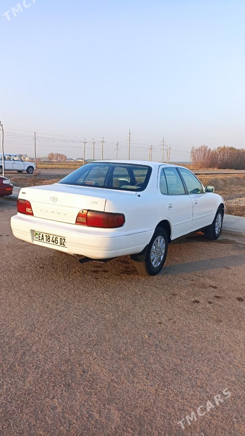 Toyota Camry 1996 - 77 000 TMT - Köneürgenç - img 2
