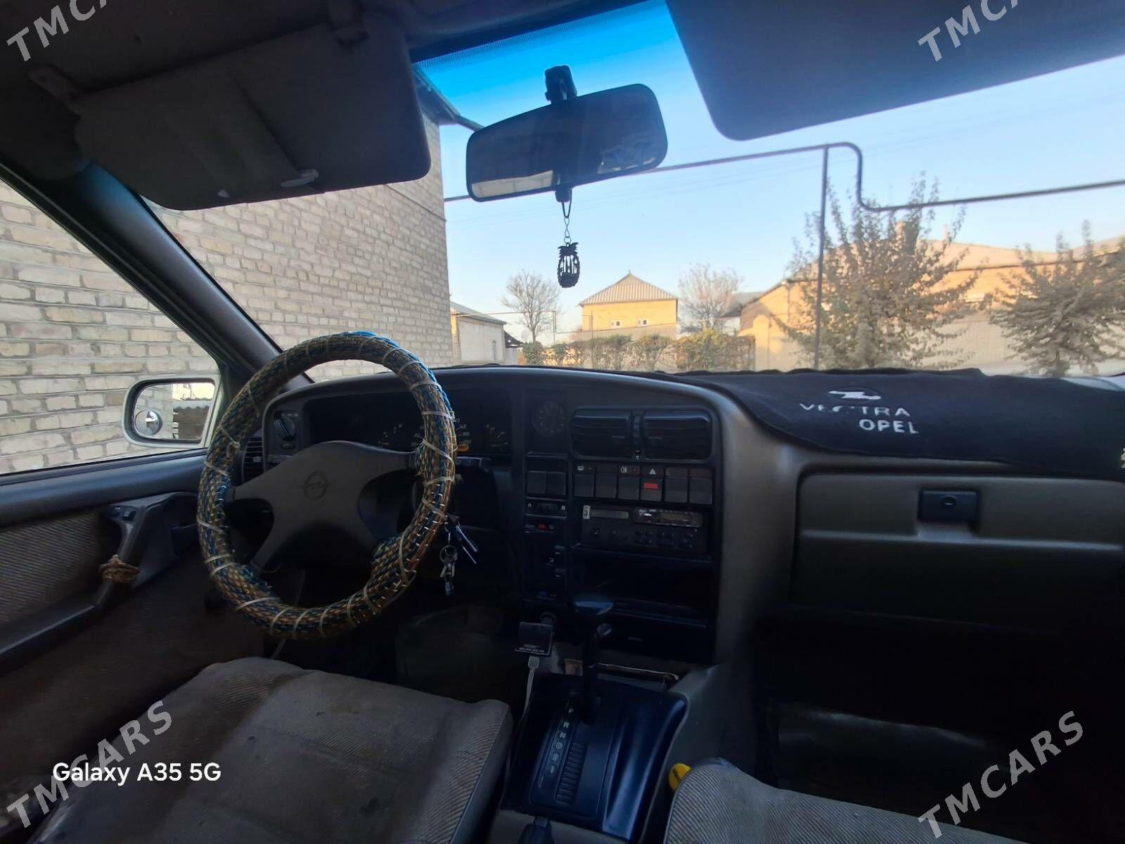 Opel Omega 1989 - 32 000 TMT - Мургап - img 10