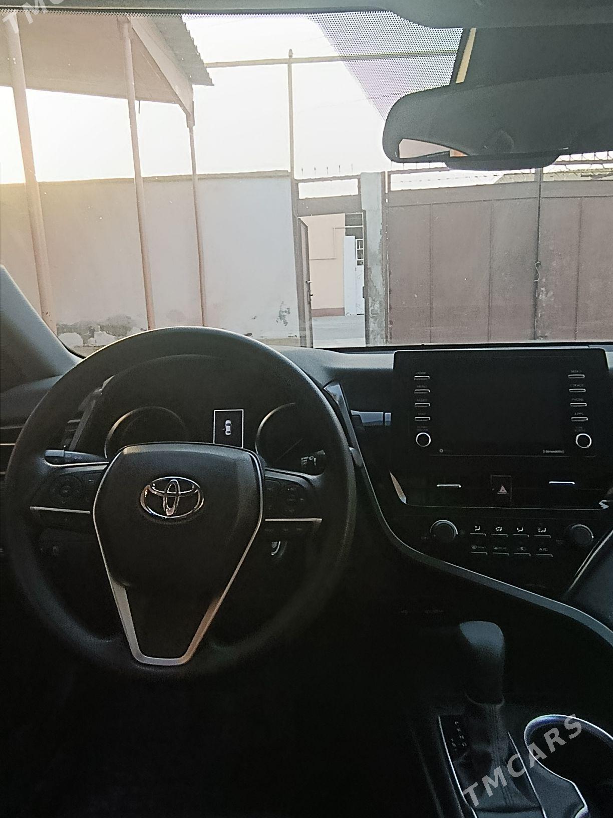 Toyota Camry 2021 - 320 000 TMT - Aşgabat - img 7