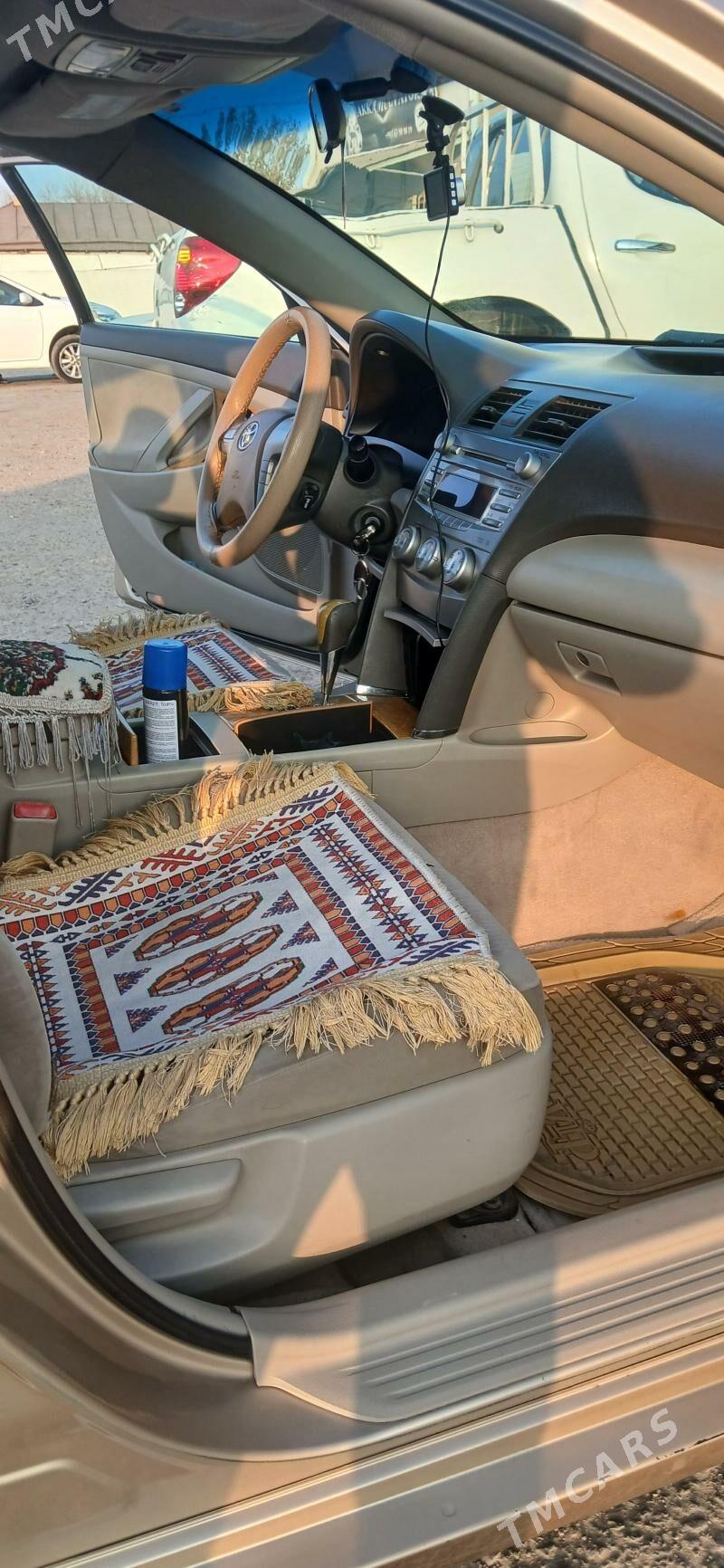 Toyota Camry 2010 - 230 000 TMT - Gyzylarbat - img 6