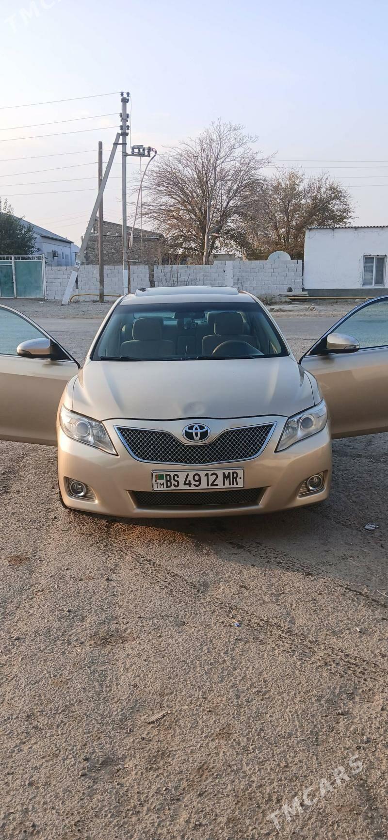 Toyota Camry 2010 - 230 000 TMT - Gyzylarbat - img 5