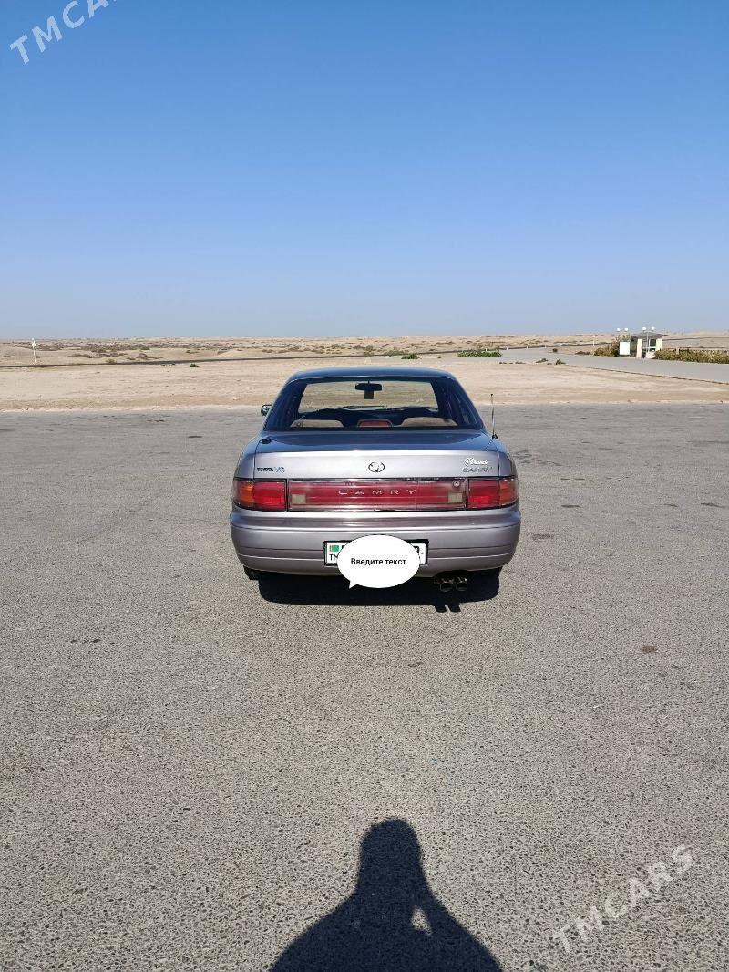 Toyota Camry 1993 - 110 000 TMT - Байрамали - img 2