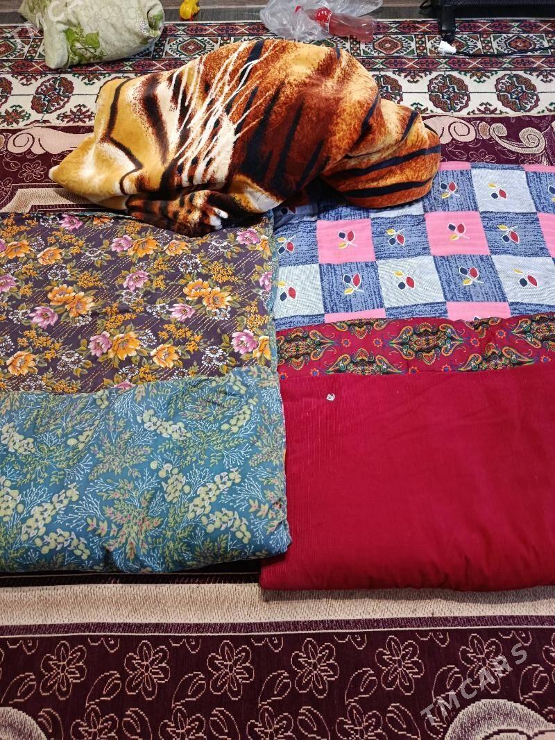 arzan kòrpençe - Туркменбаши - img 2