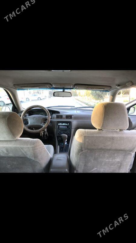 Toyota Camry 1999 - 140 000 TMT - Гёкдепе - img 6