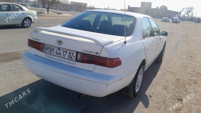 Toyota Camry 2000 - 130 000 TMT - Кёнеургенч - img 4