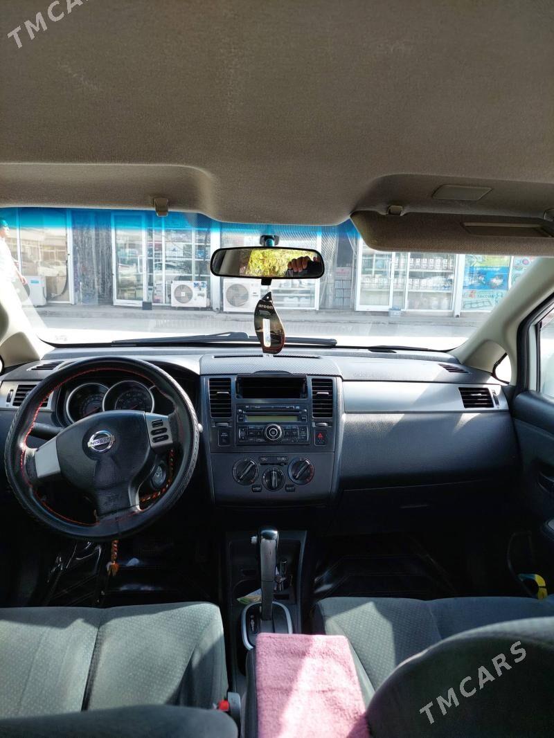 Nissan Versa 2010 - 130 000 TMT - Hitrowka - img 2