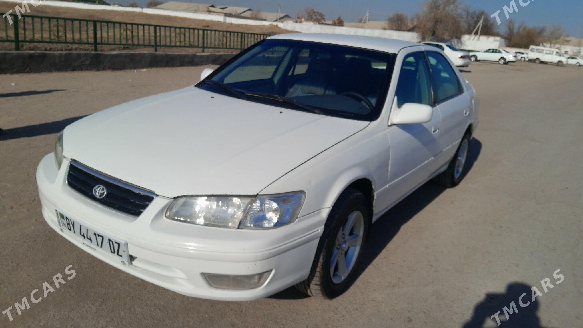 Toyota Camry 2000 - 130 000 TMT - Кёнеургенч - img 2